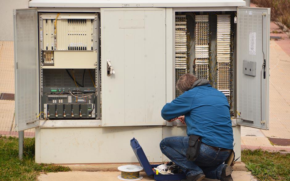 cherche électricien Gournay-sur-Marne